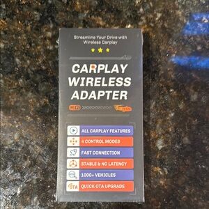 CarPlay Wireless Adapter - Black